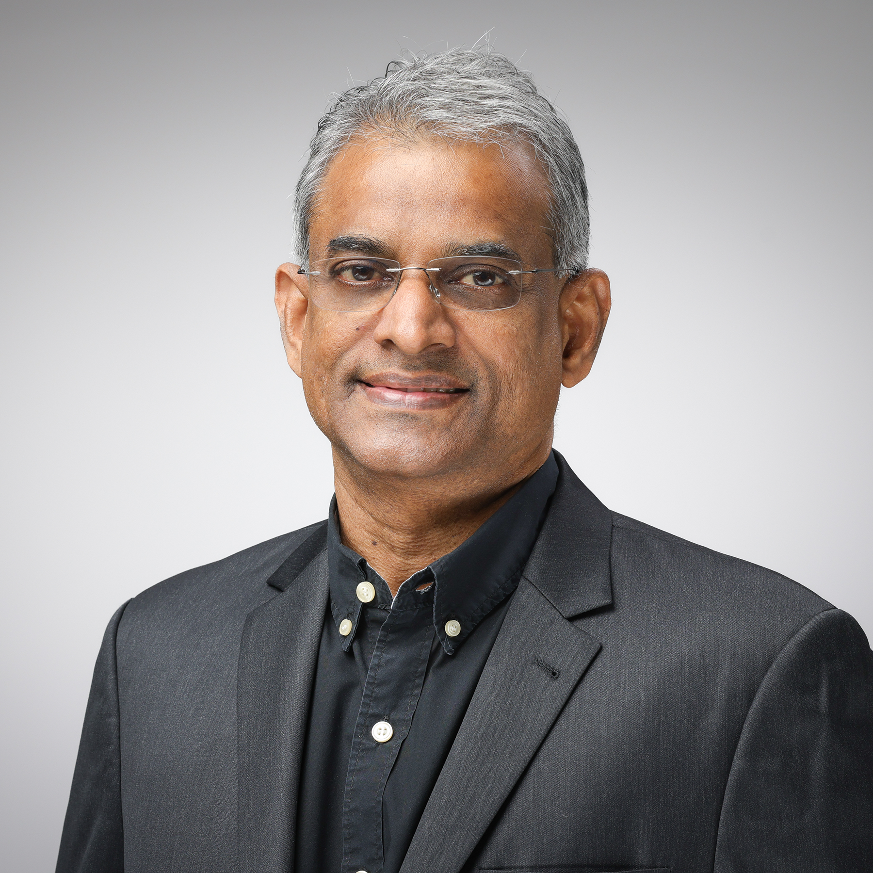 Ravi Krishnan Headshot